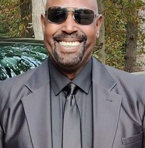 Meet your Posher, Gary